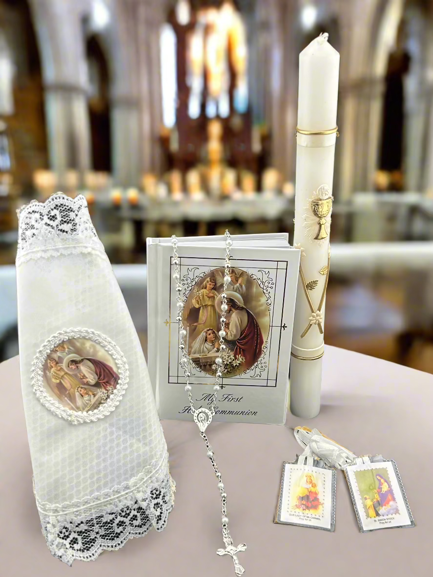 Girls Basic First Communion Candle Set (English)
